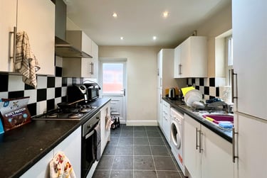 3 bed house, Eighth Avenue, Heaton, Newcastle, NE65YB - Image 1